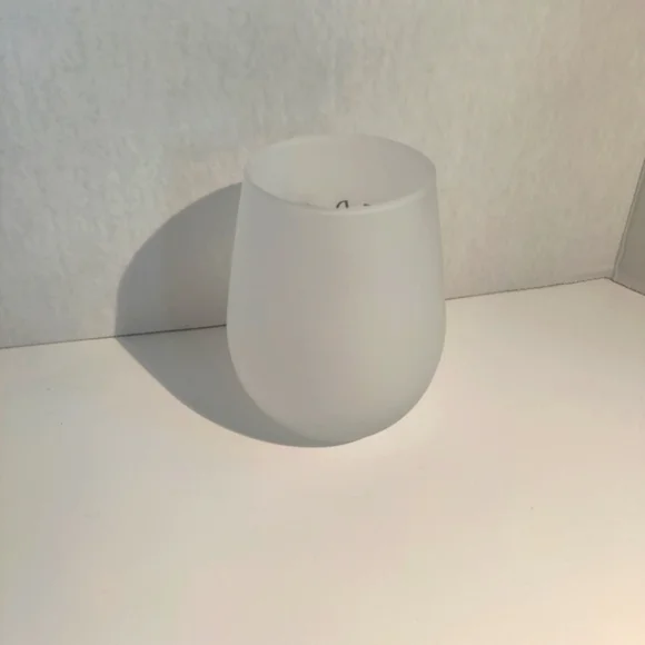 RAE DUNN  HERS WINE GLASS - Picture 4 of 4